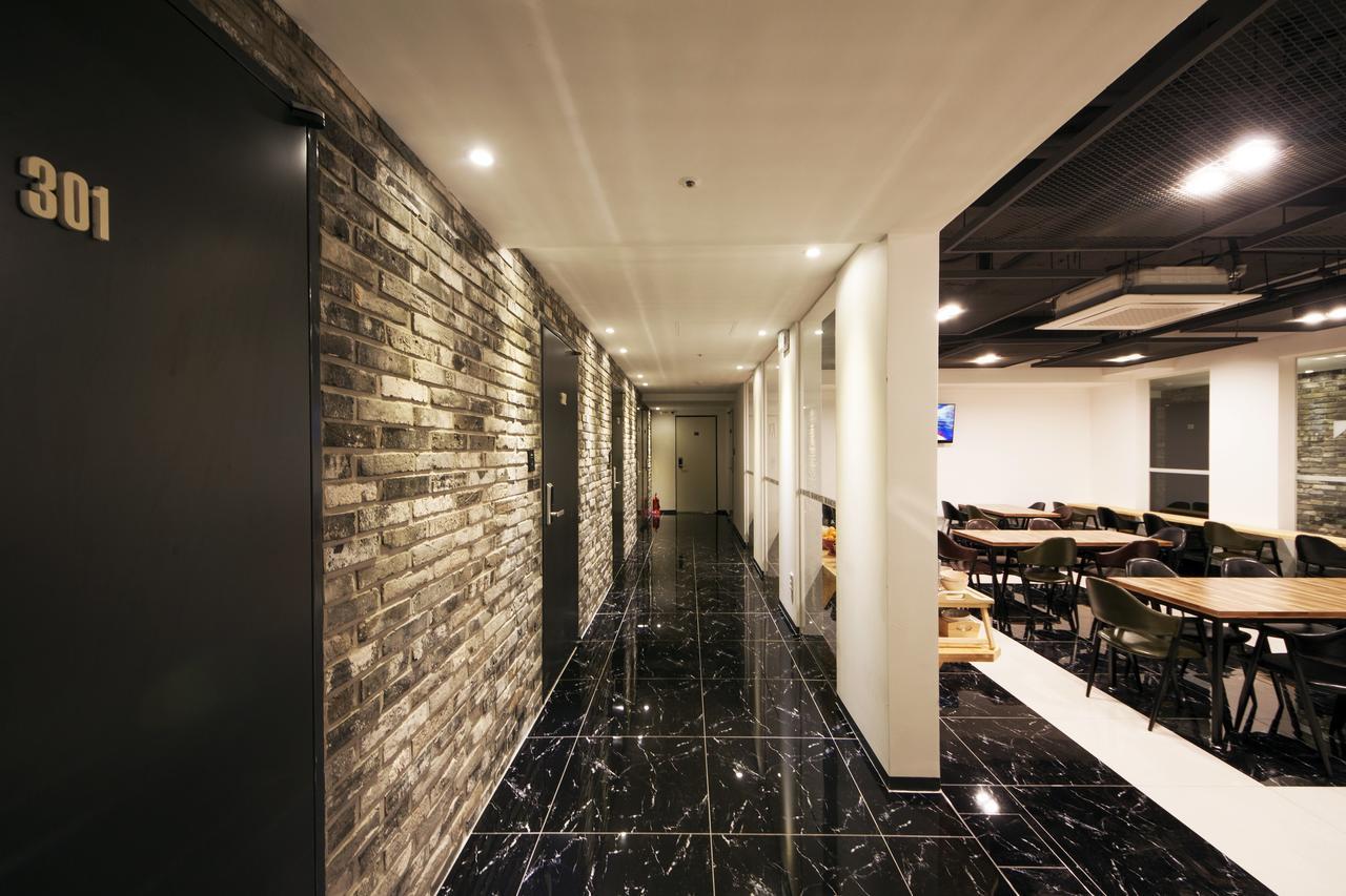 K-Grand Hostel Yeosu Exterior foto