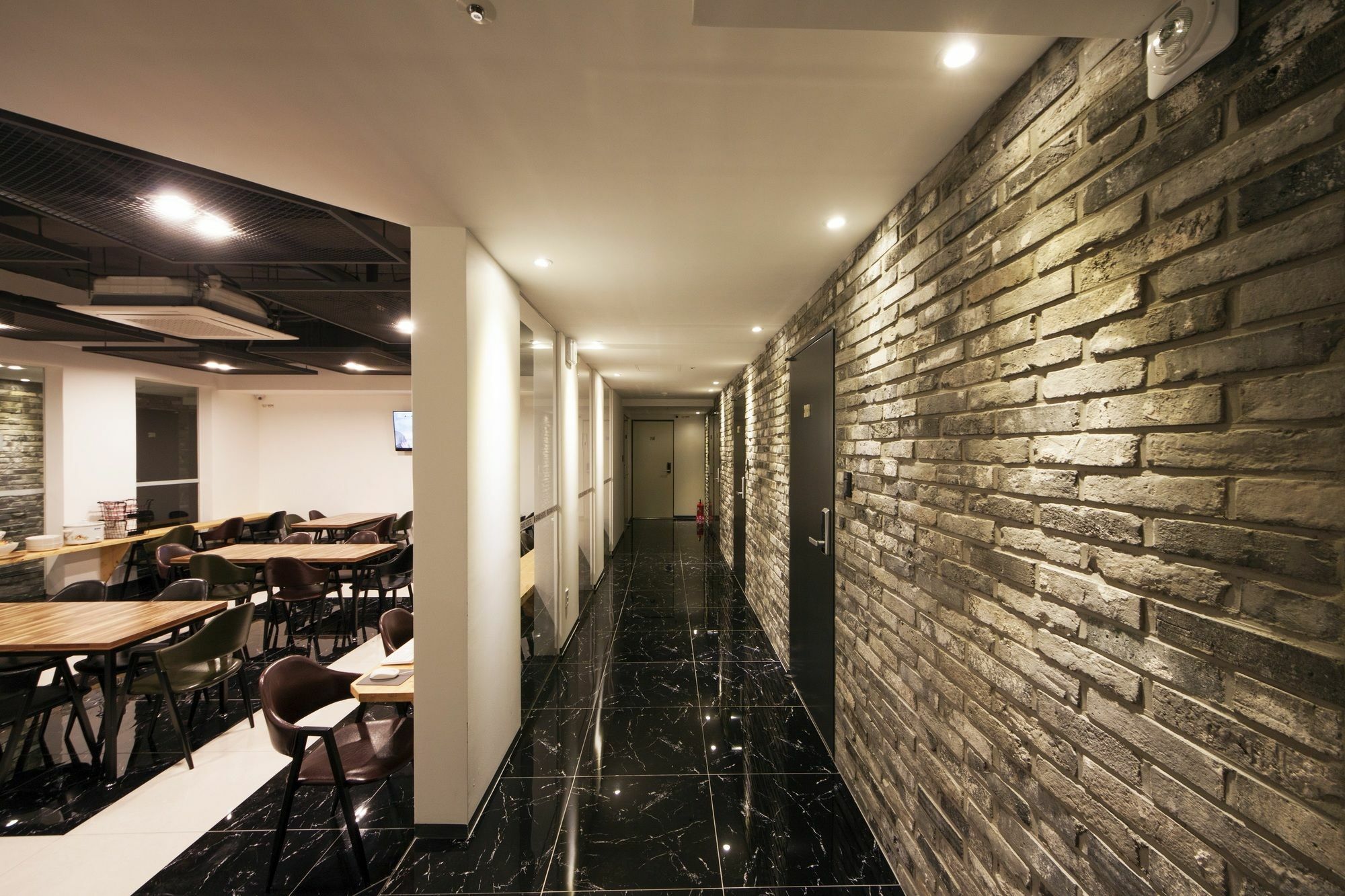 K-Grand Hostel Yeosu Exterior foto